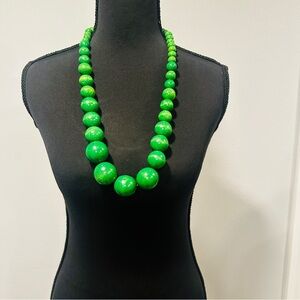Bold Green Graduated Bead Necklace - Women Jewelry
